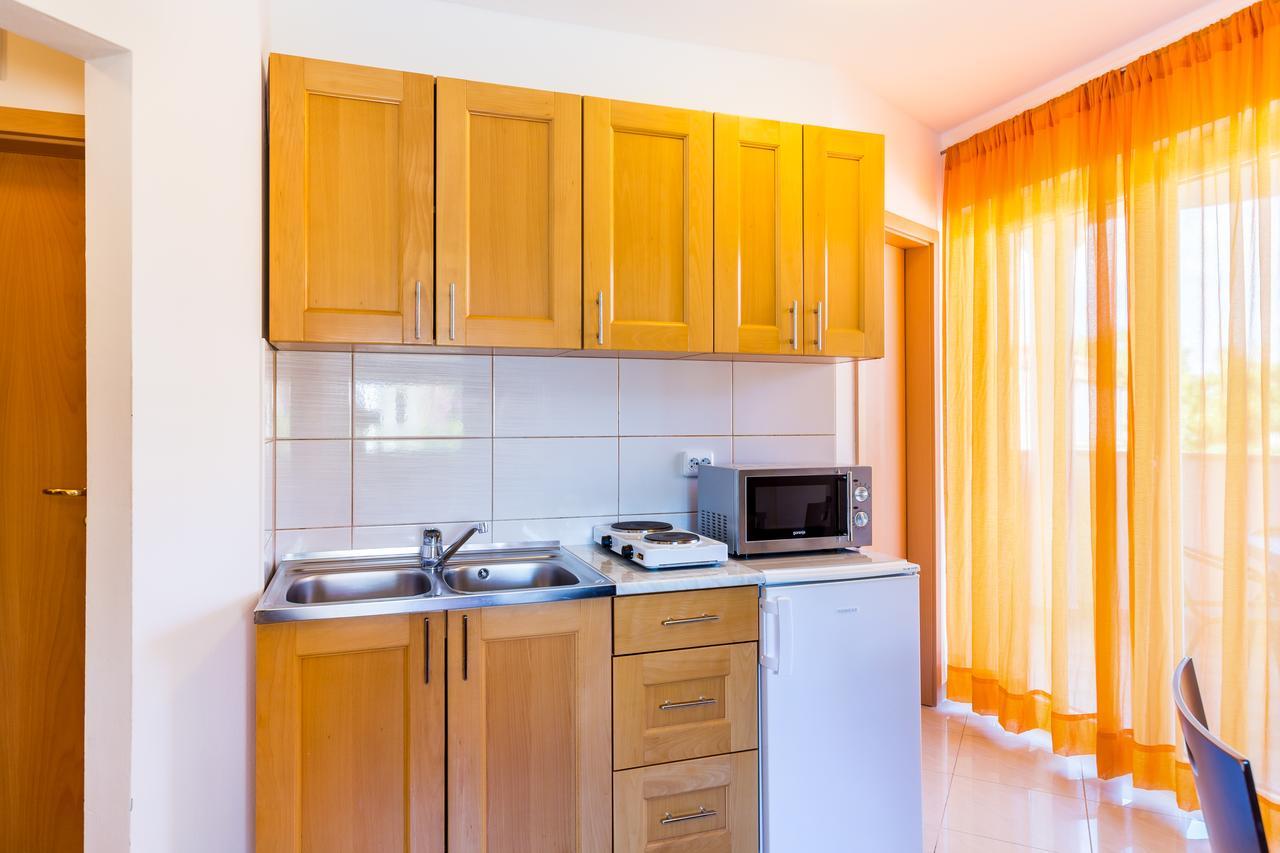 Apartments Tomo 梅杜林 外观 照片